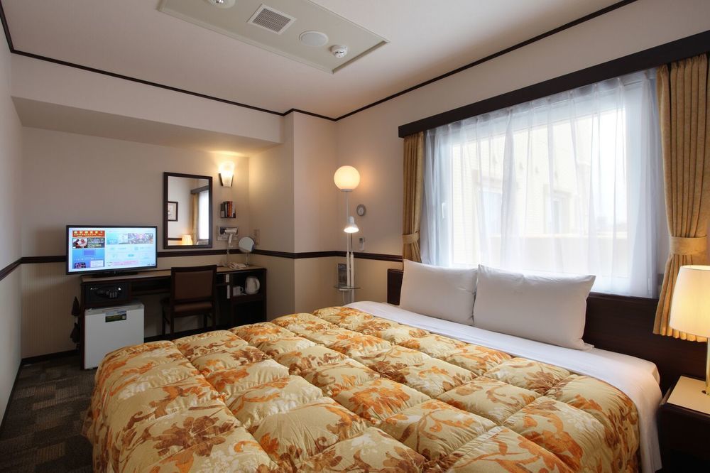 Toyoko Inn Tokyo Yamanote Sen Otsuka Eki Kita Guchi No 2 Bagian luar foto