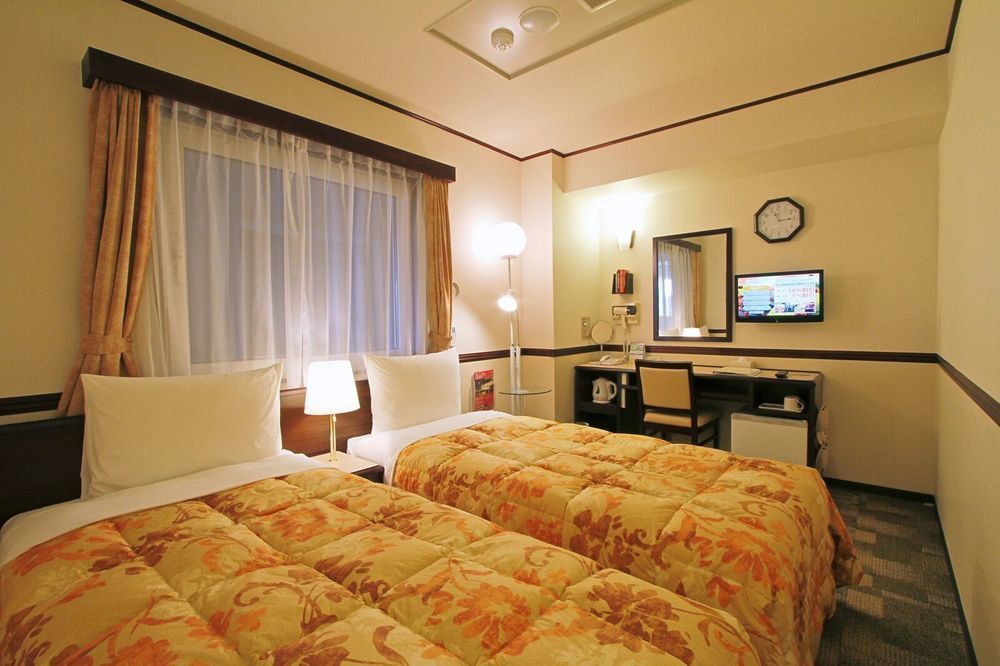 Toyoko Inn Tokyo Yamanote Sen Otsuka Eki Kita Guchi No 2 Bagian luar foto